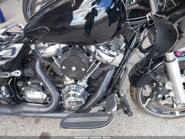 Harley-Davidson FLTRX 2024 1HD1KH718RB656443 Image 8