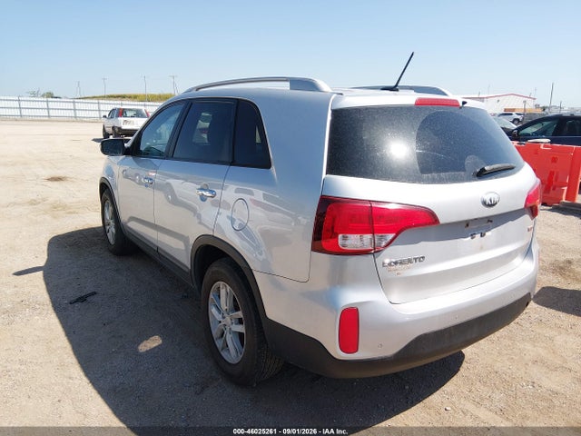 KIA Sorento Lx V6 2014 5XYKTDA78EG457868 Image 3