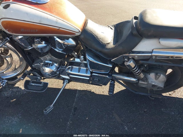 46025273 :رقم المزاد ، 1HFSC46073A109610 vin ، 2003 Honda Vtx1800 C مزاد بيع