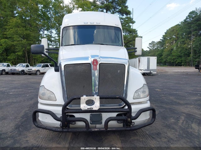 46025336 :رقم المزاد ، 1XKYDP9X6KJ239618 vin ، 2019 Kenworth T680 مزاد بيع