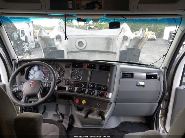 46025336 :رقم المزاد ، 1XKYDP9X6KJ239618 vin ، 2019 Kenworth T680 مزاد بيع
