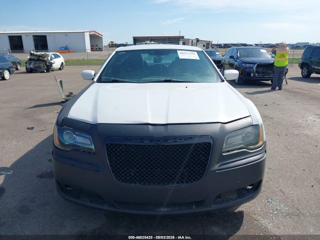 2013 Chrysler 300 Motown მანქანა იყიდება აუქციონზე, vin: 2C3CCAAG0DH534000, აუქციონის ნომერი: 46025420