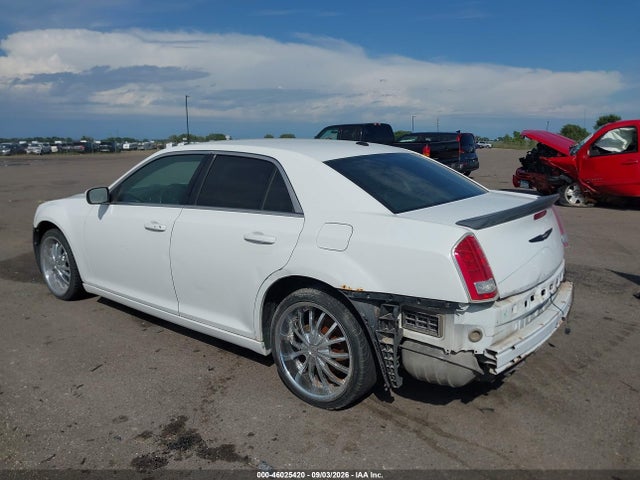 2013 Chrysler 300 Motown მანქანა იყიდება აუქციონზე, vin: 2C3CCAAG0DH534000, აუქციონის ნომერი: 46025420
