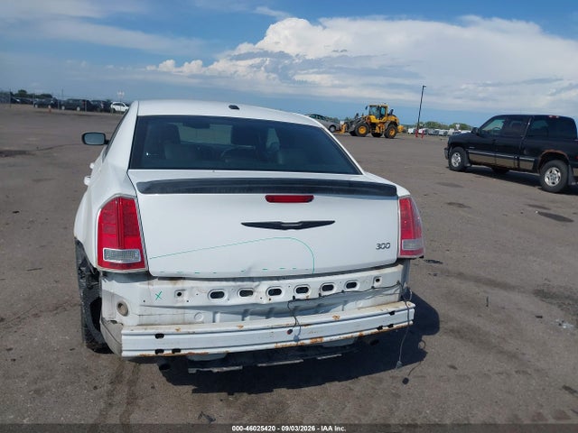 2013 Chrysler 300 Motown მანქანა იყიდება აუქციონზე, vin: 2C3CCAAG0DH534000, აუქციონის ნომერი: 46025420