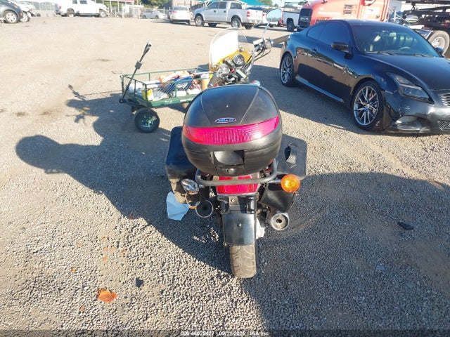 46025427 :رقم المزاد ، PC014100253 vin ، 1980 Honda Cx500 مزاد بيع