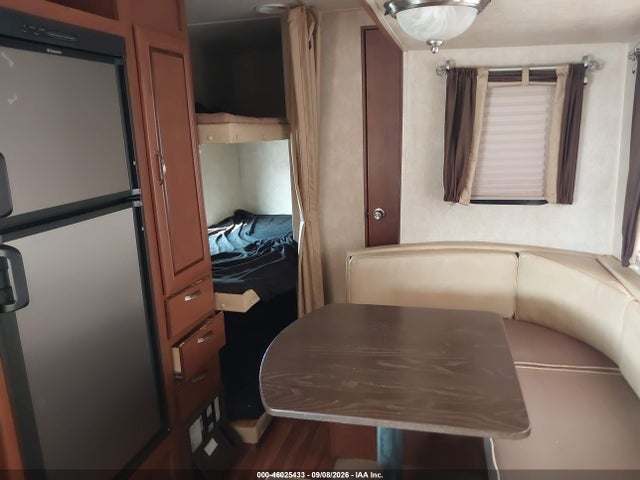 Forest River Salem 2016 4X4TSMB27GA315843 Image 8