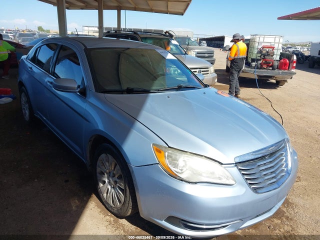 46025467 :رقم المزاد ، 1C3CCBAB5CN273902 vin ، 2012 Chrysler 200 Lx مزاد بيع