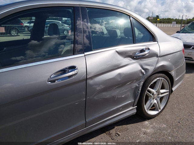 46025480 :رقم المزاد ، WDDGF4HB9EG253882 vin ، 2014 Mercedes-benz C 250 Sport مزاد بيع