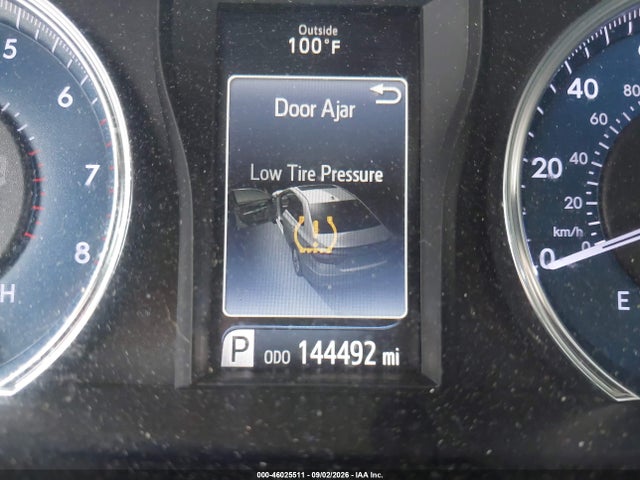 46025511 :رقم المزاد ، 4T1BF1FK8HU409353 vin ، 2017 Toyota Camry Le مزاد بيع