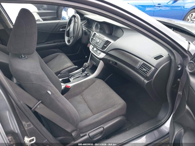 46025530 :رقم المزاد ، 1HGCR2F74FA224394 vin ، 2015 Honda Accord Ex مزاد بيع