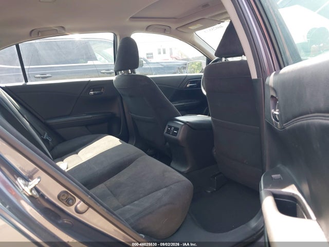 46025530 :رقم المزاد ، 1HGCR2F74FA224394 vin ، 2015 Honda Accord Ex مزاد بيع