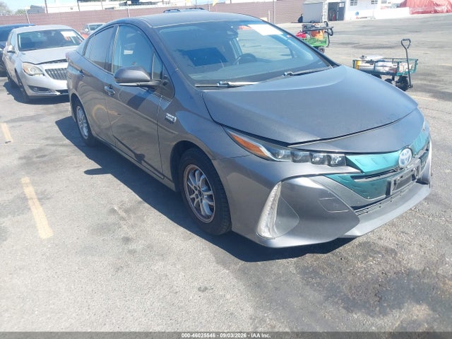 Продажа на аукционе авто 2017 Toyota Prius Prime Plus, vin: JTDKARFP3H3065921, номер лота: 46025546
