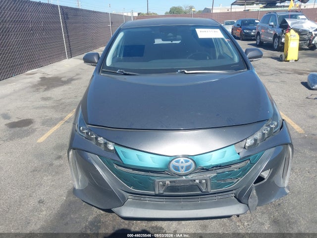 Продажа на аукционе авто 2017 Toyota Prius Prime Plus, vin: JTDKARFP3H3065921, номер лота: 46025546