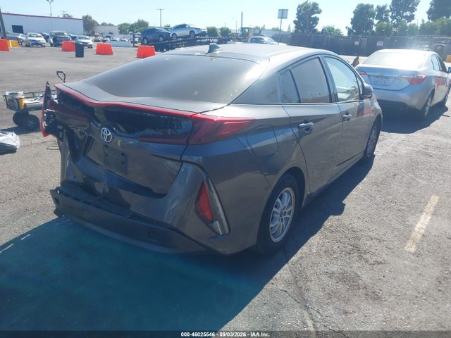 Продажа на аукционе авто 2017 Toyota Prius Prime Plus, vin: JTDKARFP3H3065921, номер лота: 46025546