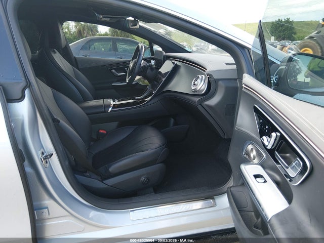 46025564 :رقم المزاد ، W1KEG2BB7PF012011 vin ، 2023 Mercedes-benz Eqe 350 مزاد بيع