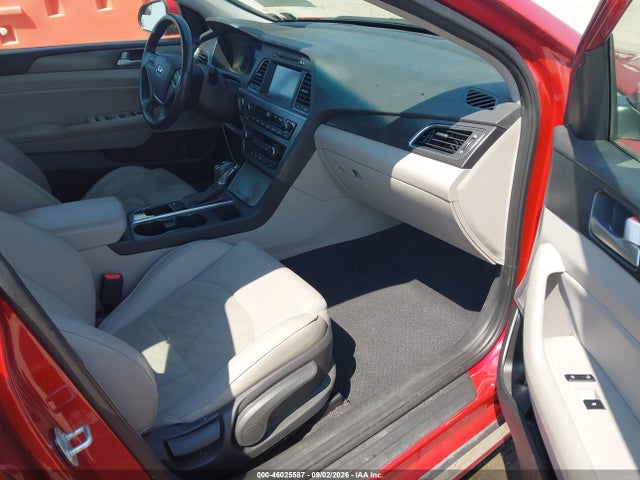 Hyundai Sonata Sport 2017 5NPE34AF2HH560513 Image 5