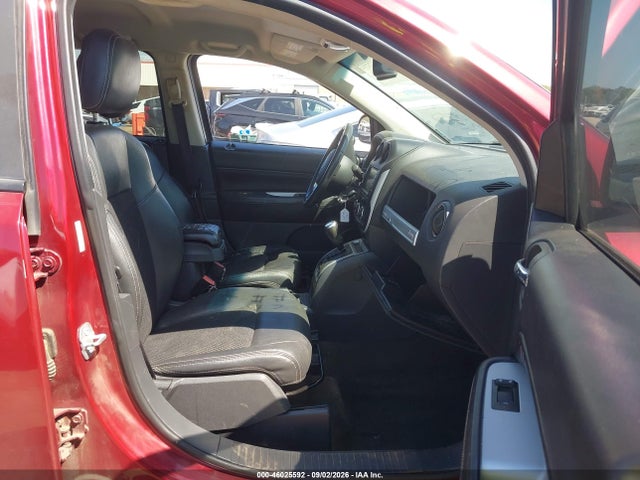 46025592 :رقم المزاد ، 1C4NJCEB4GD785155 vin ، 2016 Jeep Compass Latitude مزاد بيع