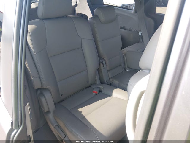 46025598 :رقم المزاد ، 5FNRL5H65GB084364 vin ، 2016 Honda Odyssey Ex-l مزاد بيع