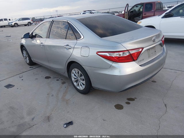 Toyota CAMRY LE 2016 4T4BF1FK2GR544784 Image 3