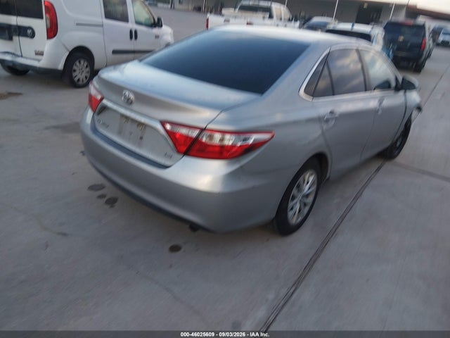 Toyota CAMRY LE 2016 4T4BF1FK2GR544784 Image 4