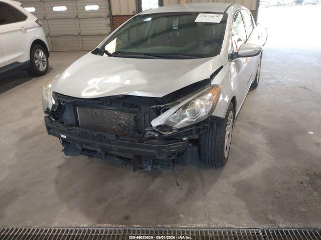 Aukcja sprzedaży 2016 Kia Forte Lx, vin: KNAFK5A82G5607601, numer aukcji: 46025639