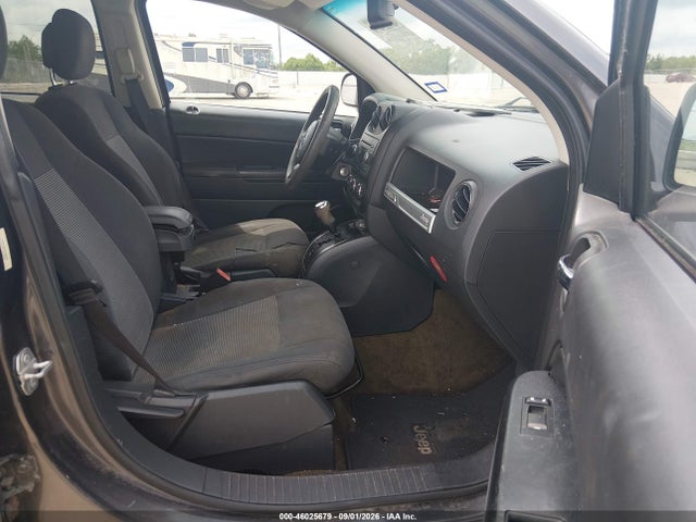 2016 Jeep Compass Sport მანქანა იყიდება აუქციონზე, vin: 1C4NJCBAXGD804870, აუქციონის ნომერი: 46025679