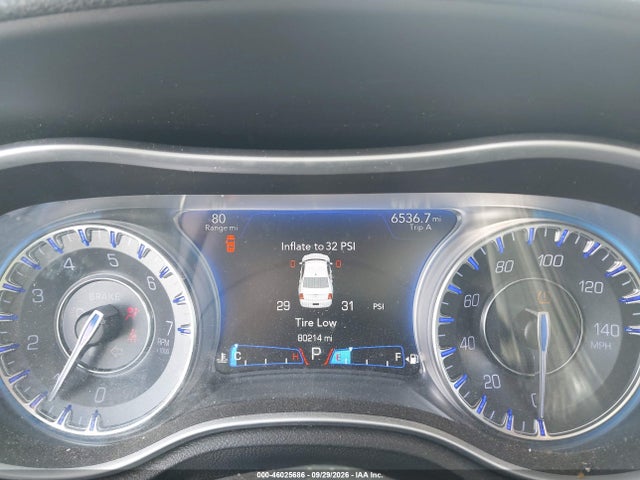 2015 Chrysler 300 Limited მანქანა იყიდება აუქციონზე, vin: 2C3CCAAG7FH792520, აუქციონის ნომერი: 46025686