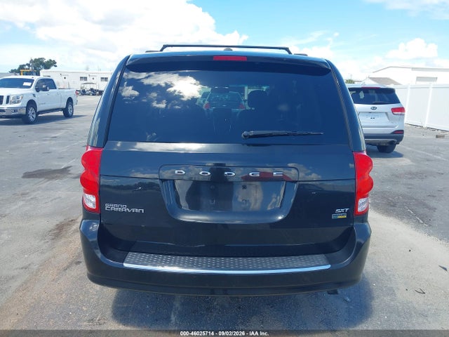 46025714 :رقم المزاد ، 2C4RDGCG9HR589841 vin ، 2017 Dodge Grand Caravan Sxt مزاد بيع