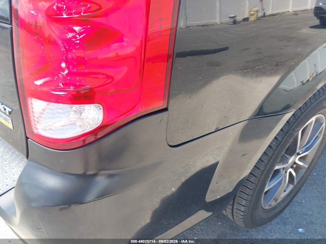 46025714 :رقم المزاد ، 2C4RDGCG9HR589841 vin ، 2017 Dodge Grand Caravan Sxt مزاد بيع