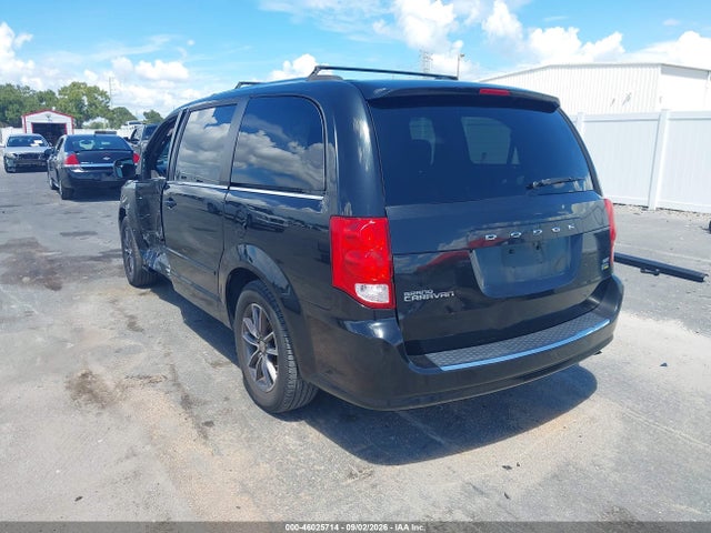46025714 :رقم المزاد ، 2C4RDGCG9HR589841 vin ، 2017 Dodge Grand Caravan Sxt مزاد بيع
