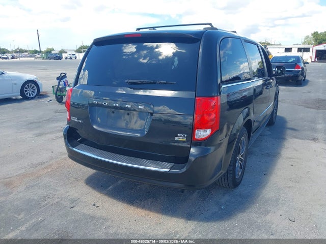 46025714 :رقم المزاد ، 2C4RDGCG9HR589841 vin ، 2017 Dodge Grand Caravan Sxt مزاد بيع