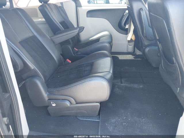 46025714 :رقم المزاد ، 2C4RDGCG9HR589841 vin ، 2017 Dodge Grand Caravan Sxt مزاد بيع