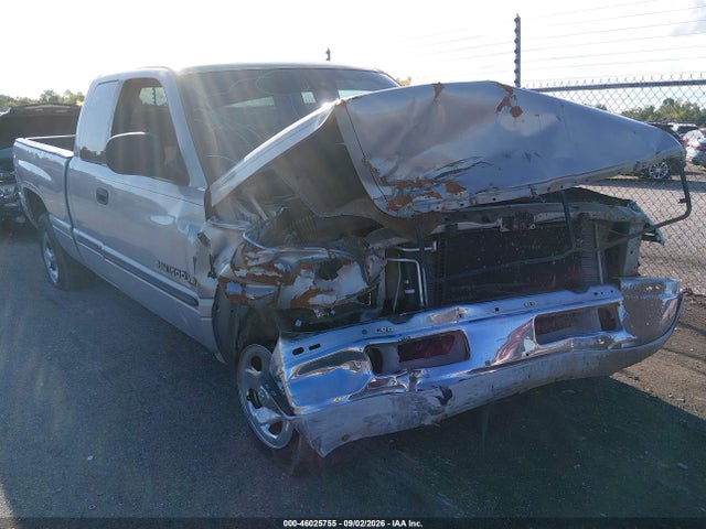 46025755 :رقم المزاد ، 1B7HC13Y5YJ167283 vin ، 2000 Dodge Ram 1500 St مزاد بيع