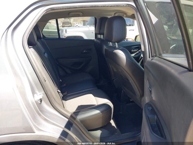 KL7CJRSB8FB104789 Chevrolet Trax Lt