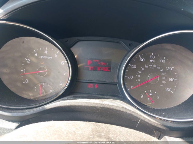 46025787 :رقم المزاد ، KNDMB5C11G6090652 vin ، 2016 Kia Sedona Lx مزاد بيع