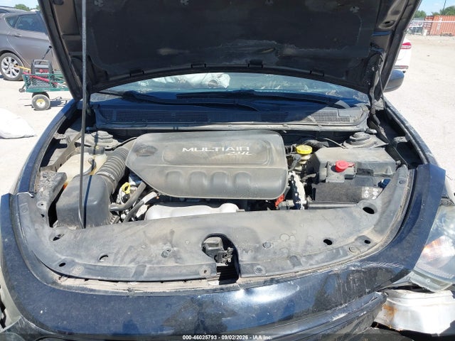 46025793 :رقم المزاد ، 1C3CDFBB7FD193899 vin ، 2015 Dodge Dart Sxt مزاد بيع