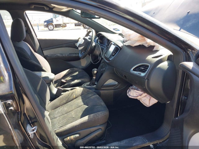 46025793 :رقم المزاد ، 1C3CDFBB7FD193899 vin ، 2015 Dodge Dart Sxt مزاد بيع