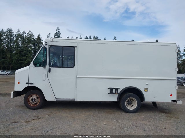 Ford E-350 Stripped 2019 1FC3E3K69KDC00386 Image 14