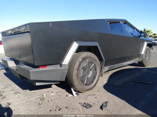 Tesla Cybertruck All-wheel Drive 2025 7G2CEHED6SA076622 Image 4