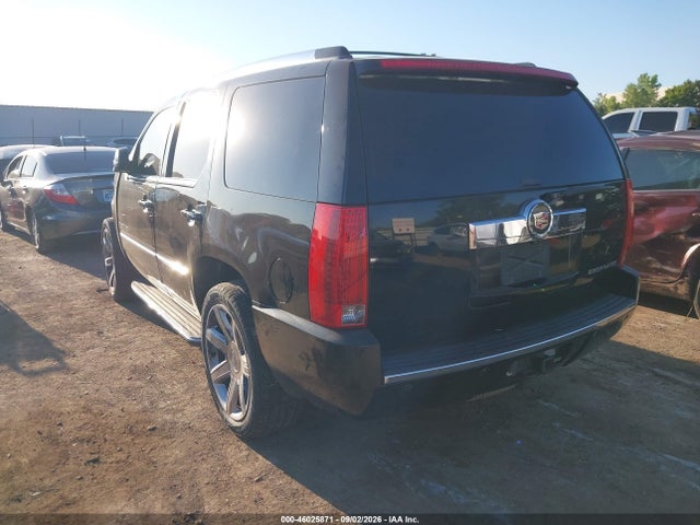 46025871 :رقم المزاد ، 1GYFK63878R124860 vin ، 2008 Cadillac Escalade Standard مزاد بيع