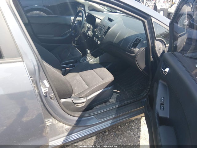 46025884 :رقم المزاد ، KNAFK4A68G5456160 vin ، 2016 Kia Forte Lx مزاد بيع