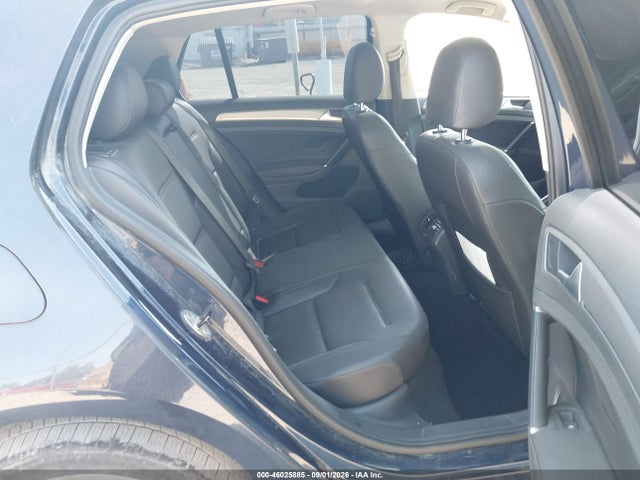 2015 Volkswagen Golf Tdi Se 4-door მანქანა იყიდება აუქციონზე, vin: 3VWRA7AU2FM066907, აუქციონის ნომერი: 46025885