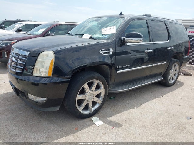 46025890 :رقم المزاد ، 1GYEC63867R382309 vin ، 2007 Cadillac Escalade Standard مزاد بيع