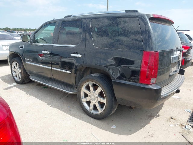 46025890 :رقم المزاد ، 1GYEC63867R382309 vin ، 2007 Cadillac Escalade Standard مزاد بيع