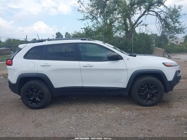 46025898 :رقم المزاد ، 1C4PJMBS1GW163927 vin ، 2016 Jeep Cherokee Trailhawk مزاد بيع