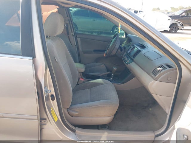 2006 Toyota Camry Le მანქანა იყიდება აუქციონზე, vin: 4T1BE30KX6U680497, აუქციონის ნომერი: 46026092
