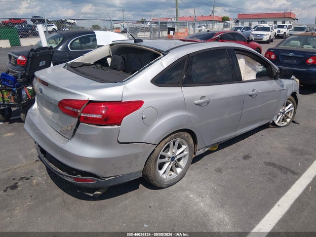 1FADP3F27GL346469 Ford FOCUS SE