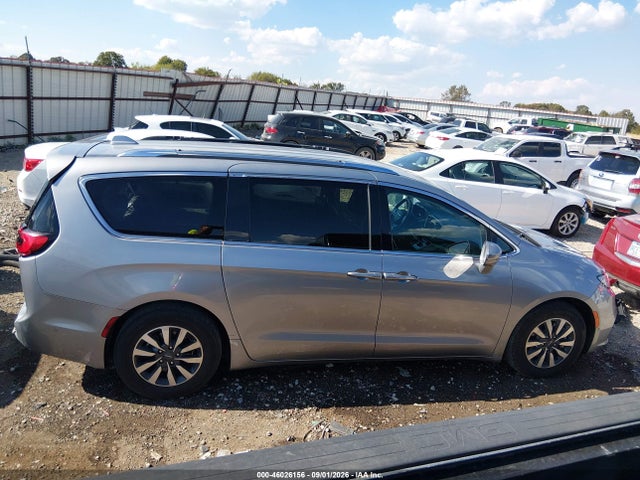 2021 Chrysler Pacifica Touring L მანქანა იყიდება აუქციონზე, vin: 2C4RC1BG4MR534872, აუქციონის ნომერი: 46026156