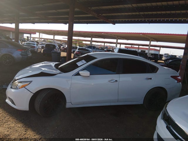Nissan Altima 2.5 S 2017 1N4AL3AP7HC293355 Image 14