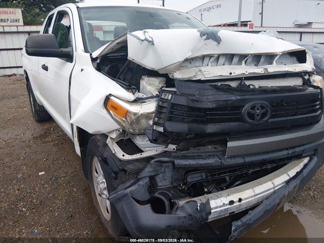 5TFRM5F19HX114784 Toyota Tundra Sr 4.6l V8